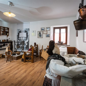 r326064?v=395233&ext=.jpg