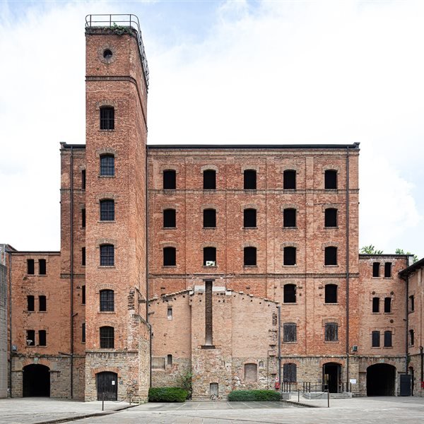 r352844?v=429757&ext=.jfif